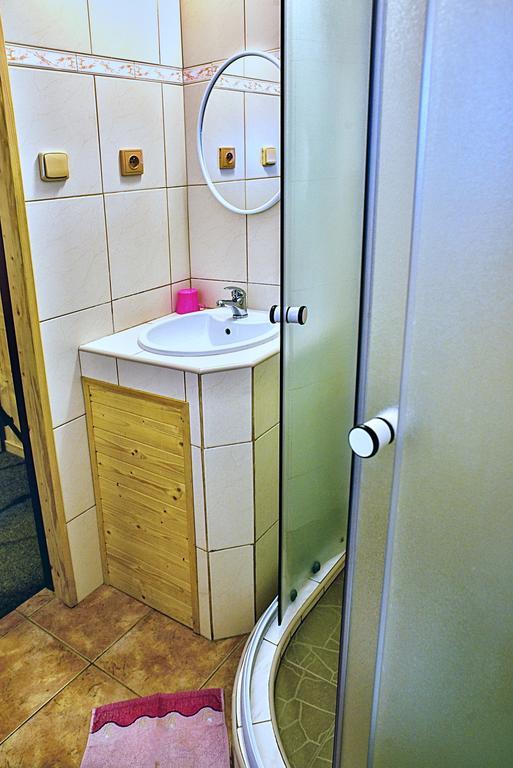 Penzion Radosov Ubytovani V Soukromi Kyselka  Buitenkant foto