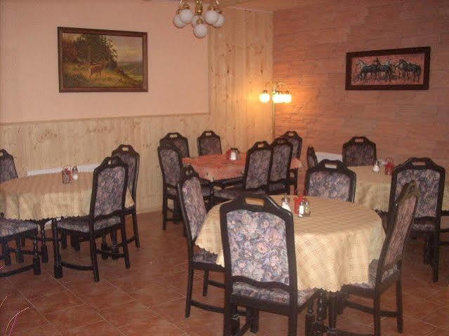 Penzion Radosov Ubytovani V Soukromi Kyselka  Buitenkant foto